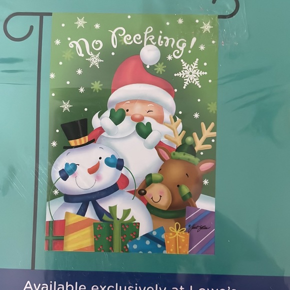 Christmas Garden Flag No Peeking new - Picture 1 of 3